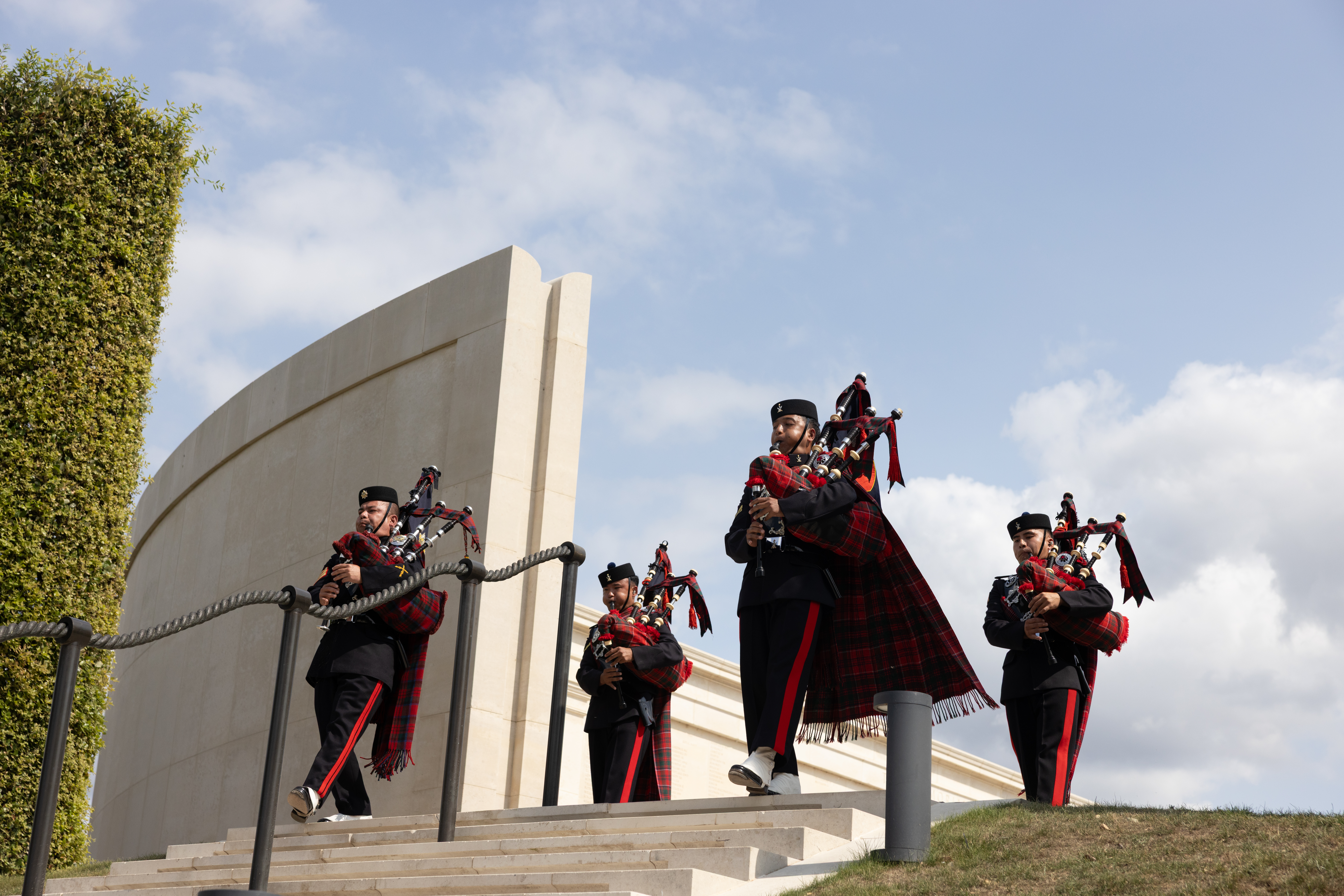 Pipers atop the Armed Forces Memorial